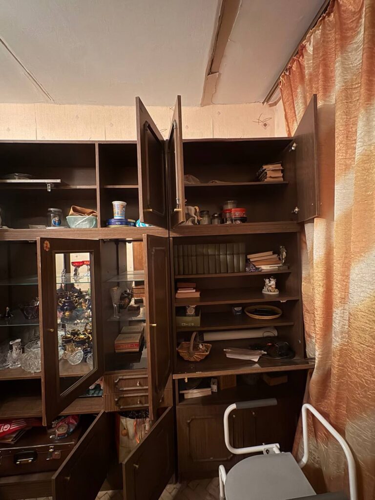 Вывоз старой мебели с бесплатной погрузкой 2025 12 06 12 54 59 768x1024 - Вывоз старой мебели с бесплатной погрузкой